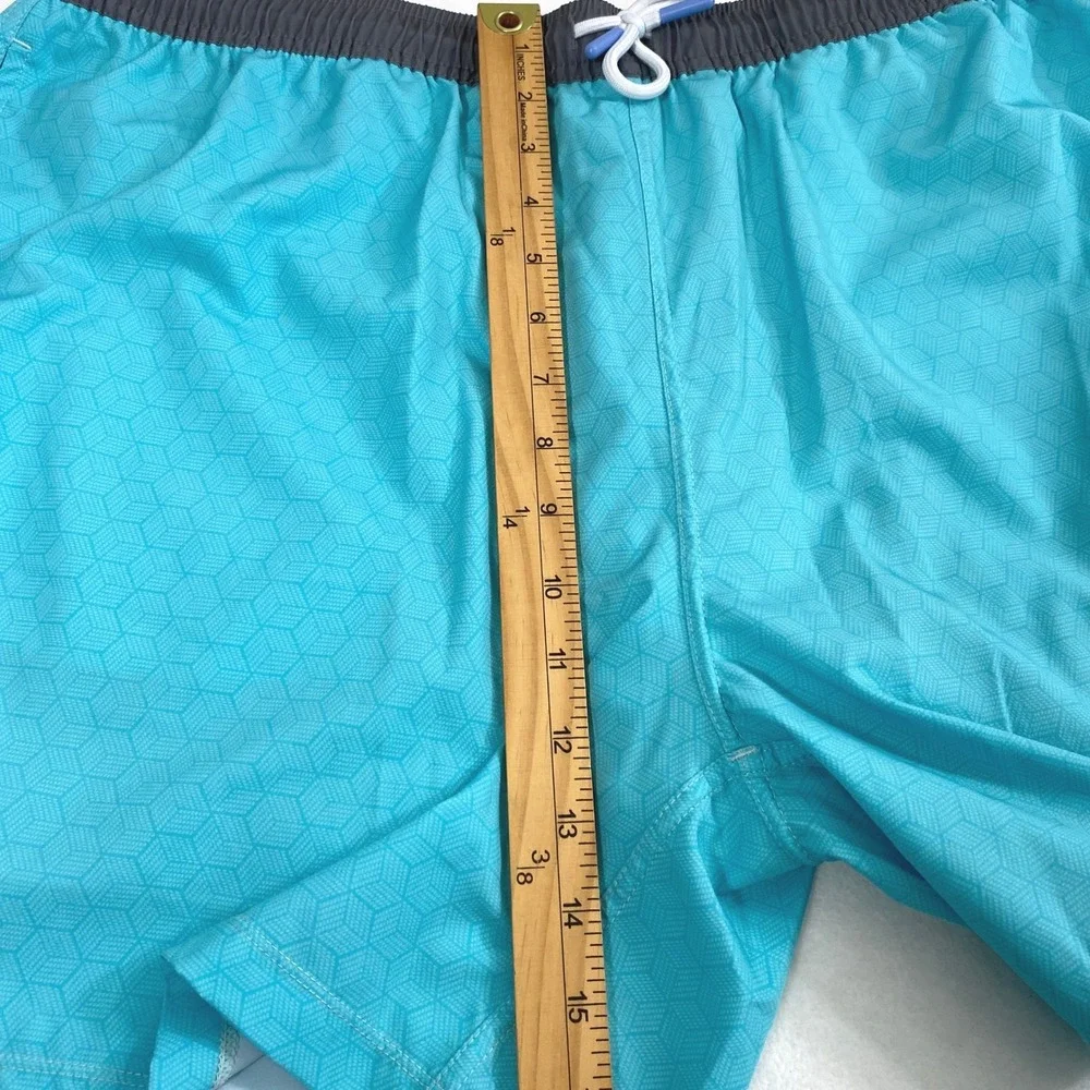 SSCO‎ Swim Shorts Mens 2X Turquoise Geometric Honeycomb 5.5